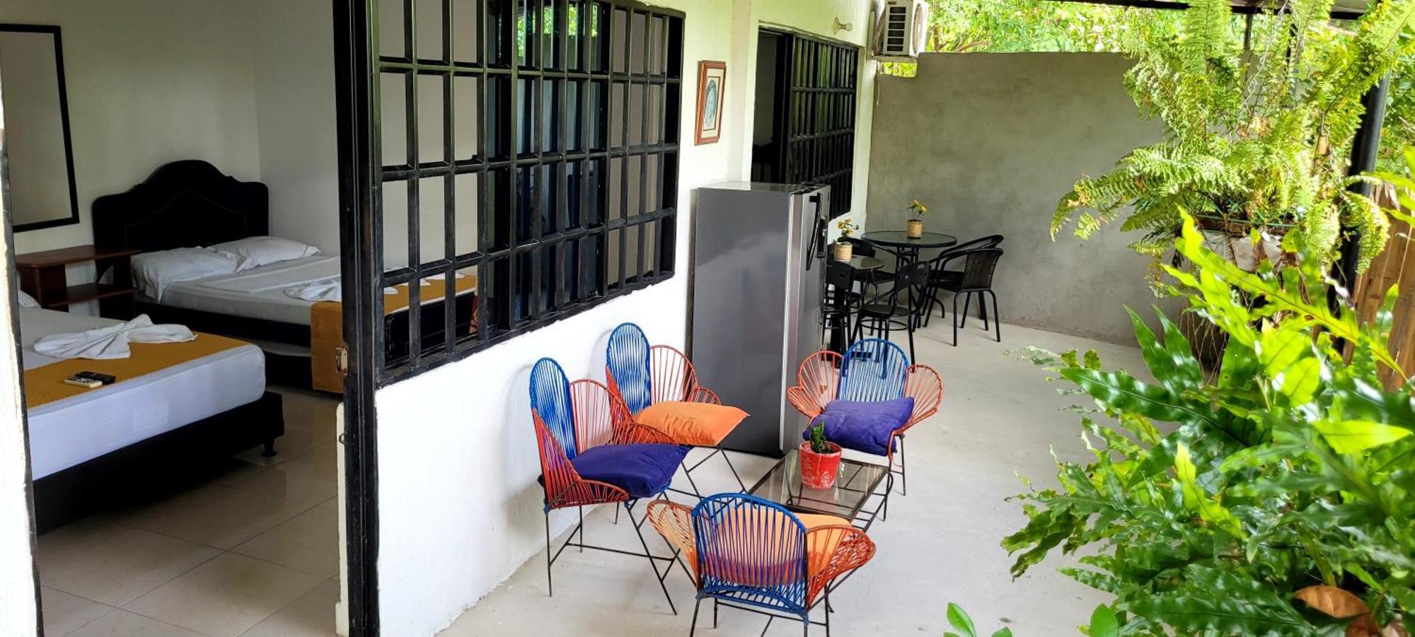 Hostal Villa Del Rio Las Brisas 비야비에하 외부 사진
