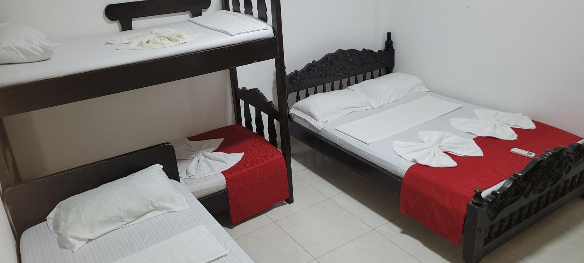 Hostal Villa Del Rio Las Brisas 비야비에하 외부 사진